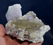 Very Amazing Bi Color Kunzite Crystal Specimen Combined with Quartz From Afghanistan